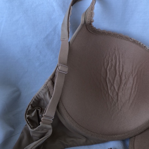 Victoria’s Secret Body by Victoria’s Secret perfect coverage tan bra - Picture 7 of 10